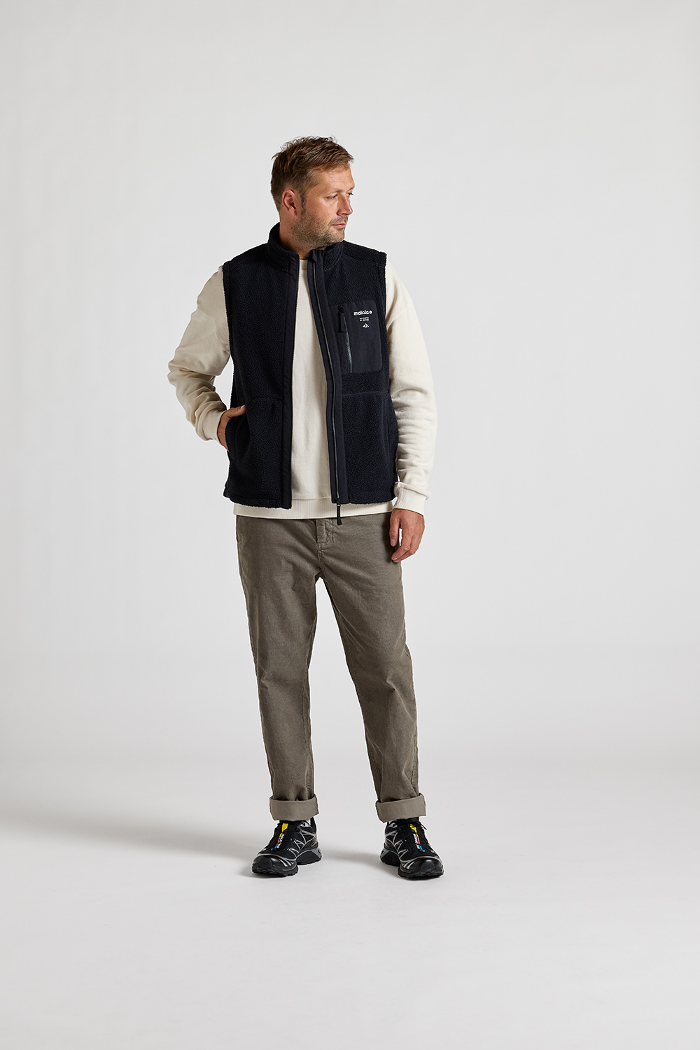 42528 LavinoM. Mountain Fleece Vest